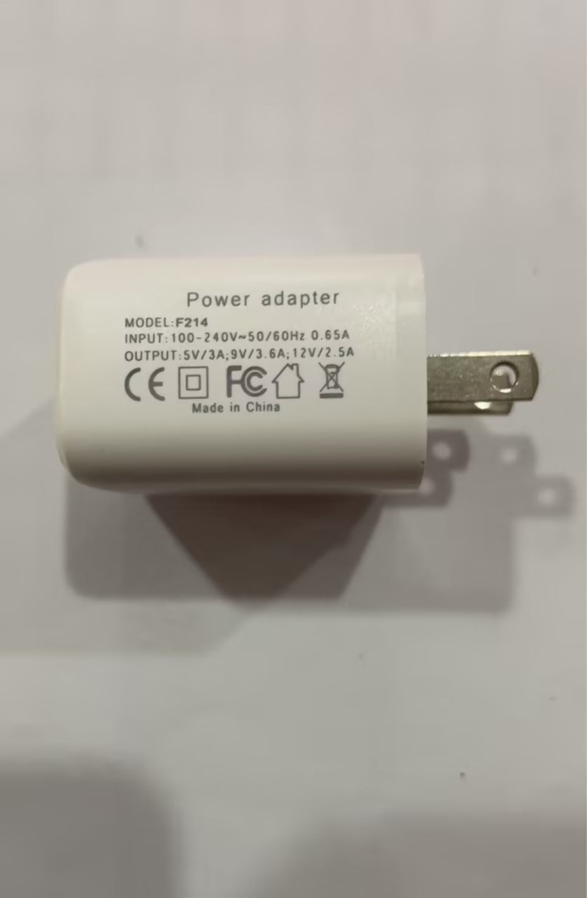 intelligent LED lamp with wireless charging