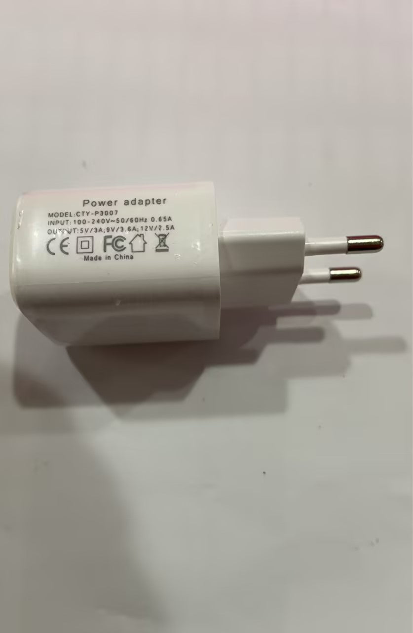 intelligent LED lamp with wireless charging