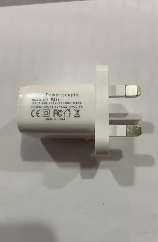 intelligent LED lamp with wireless charging